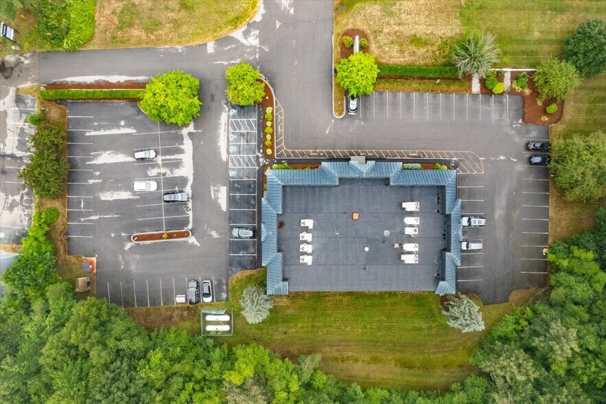 More Photos Of 7 Route 101A, Amherst Medical For Sale