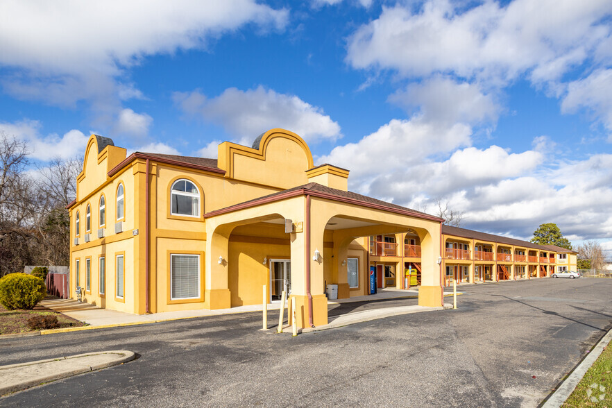 Primary Photo Of 1012 Black Horse Pike, Pleasantville Hotel For Sale