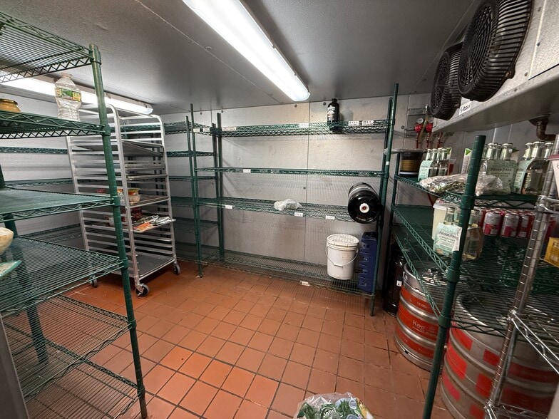 More Photos Of 318 Bedford Ave, Brooklyn Apartments For Lease