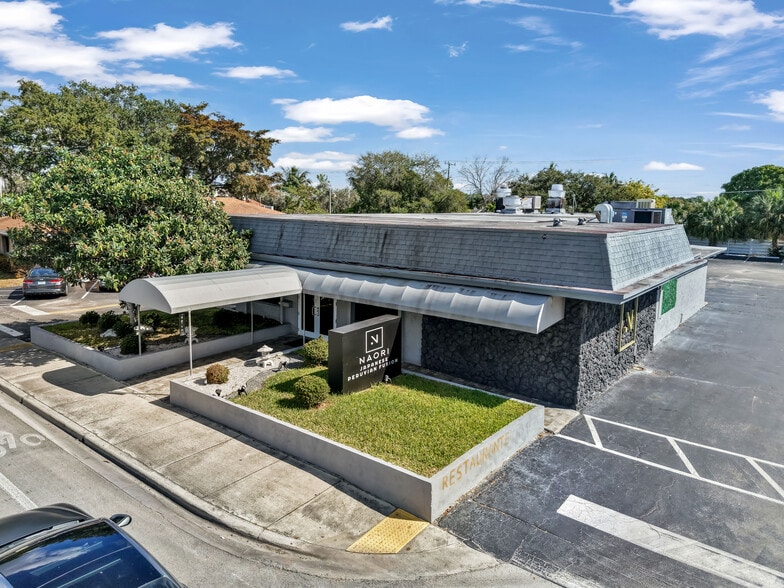 Primary Photo Of 2220 N University Dr, Fort Lauderdale Restaurant For Sale