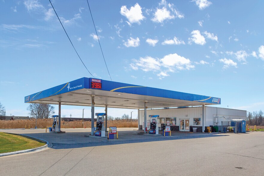 Primary Photo Of 37750 Twenty-Six Mile Rd, New Baltimore Service Station For Sale
