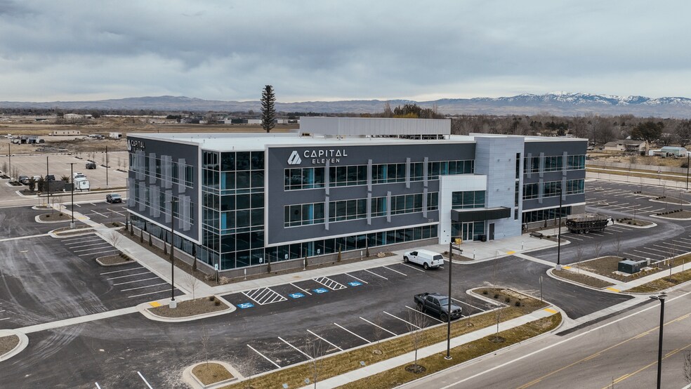 More Photos Of 2512 W Navigator Dr, Meridian Office For Lease