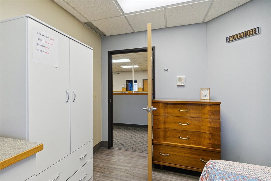 More Photos Of 1380 E Main St, Edmore Assisted Living For Sale