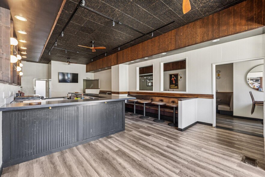 More Photos Of 2525-2533 Ocean Ave, San Francisco Storefront Retail Office For Sale