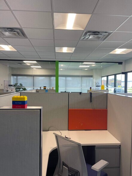 More Photos Of 3049 S Sherwood Forest Blvd, Baton Rouge Office For Lease