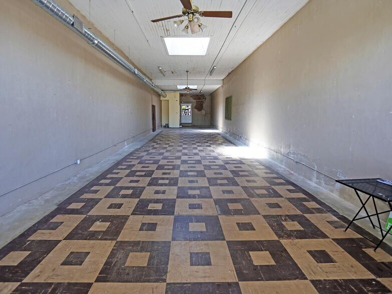 More Photos Of 97 1st St, Grenada General Retail For Sale