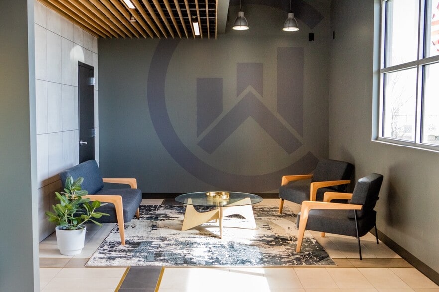 More Photos Of 13315 E 112th St N, Owasso Office For Lease