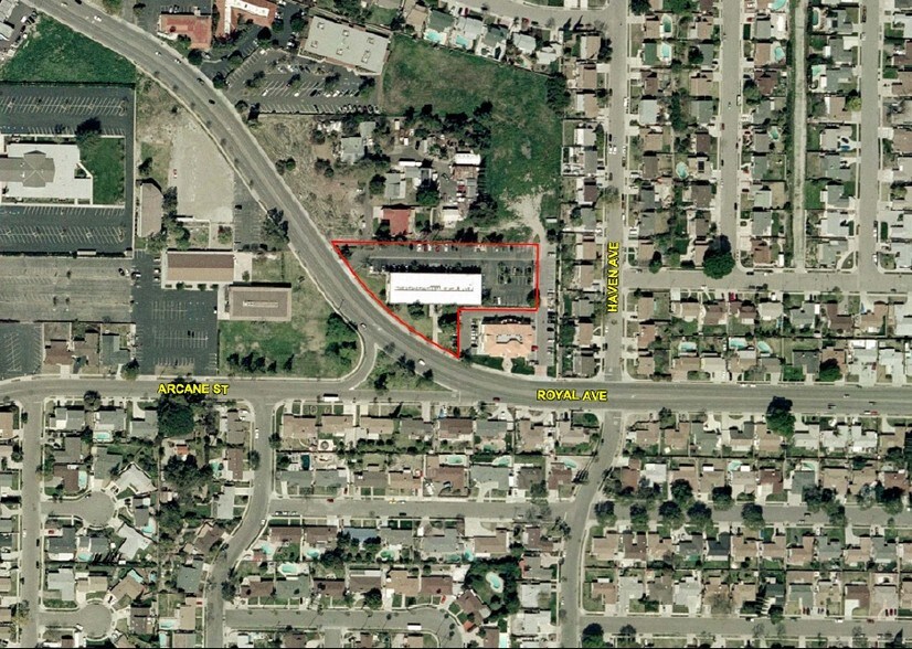 More Photos Of 2045 Royal Ave, Simi Valley Medical For Lease