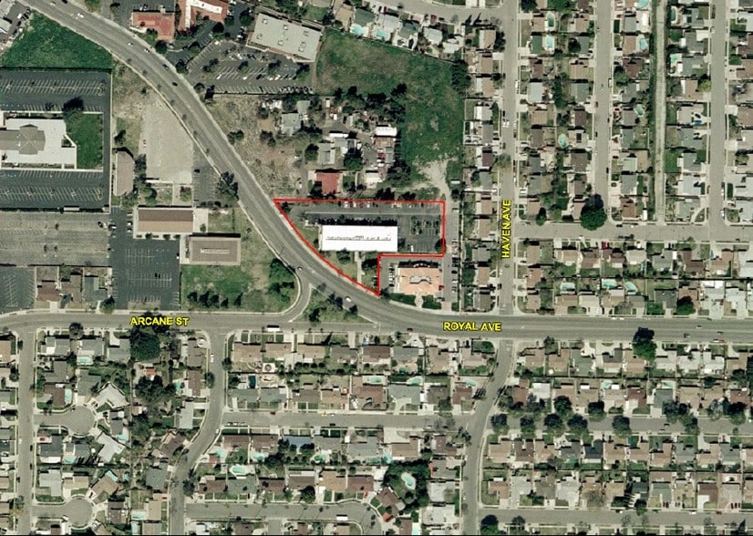 More Photos Of 2045 Royal Ave, Simi Valley Medical For Lease