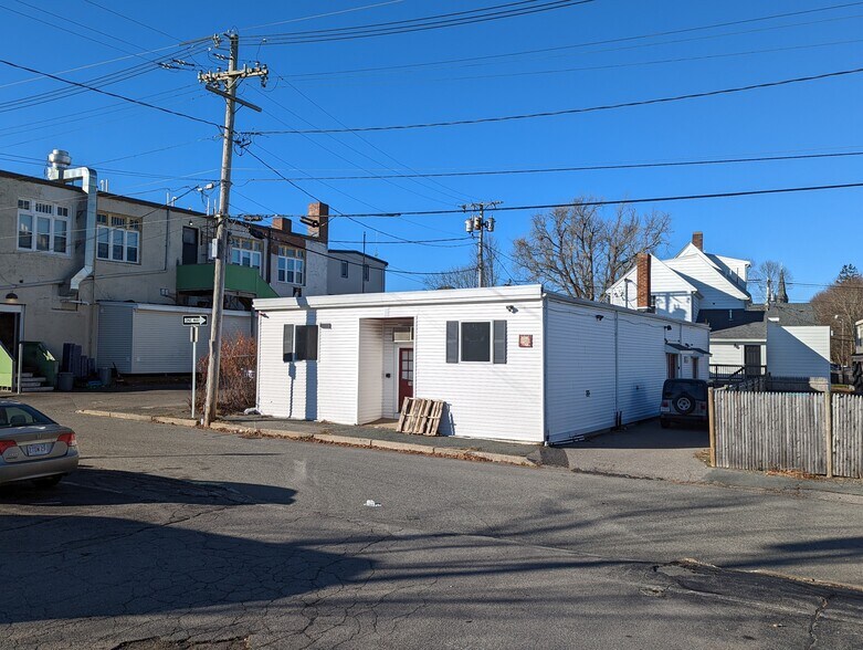 More Photos Of 16 Park St, Rockland Storefront For Sale