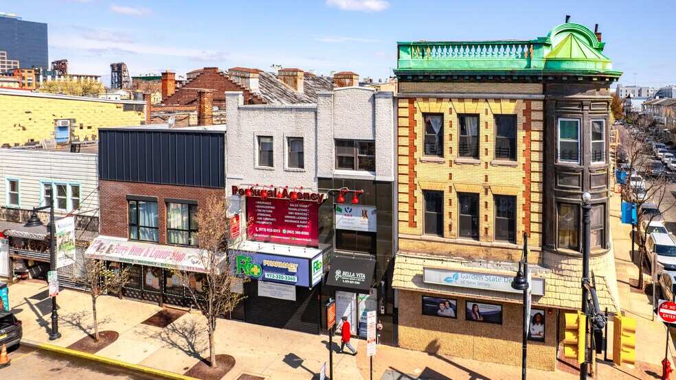 More Photos Of 180 Ferry St, Newark Storefront Retail Office For Sale