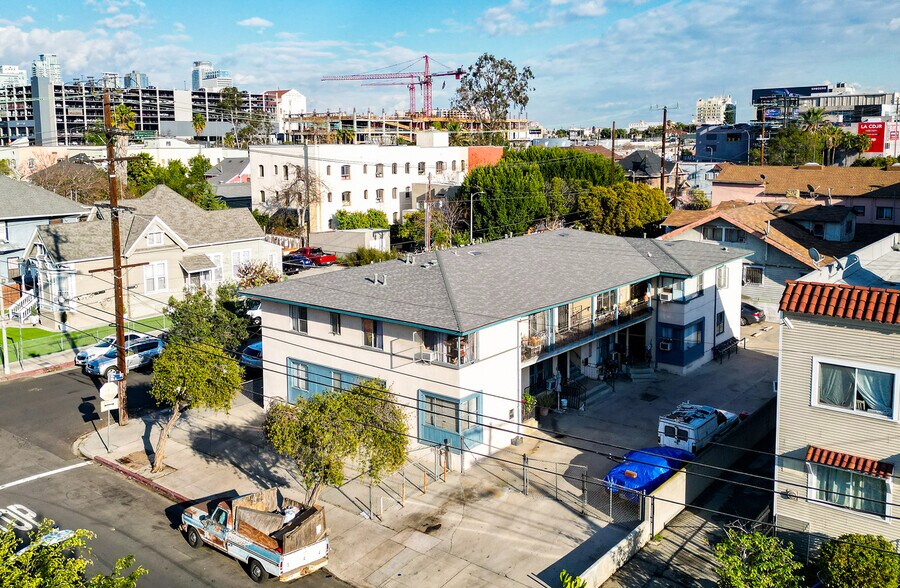 More Photos Of 2100 Bonsallo Ave, Los Angeles Apartments For Sale