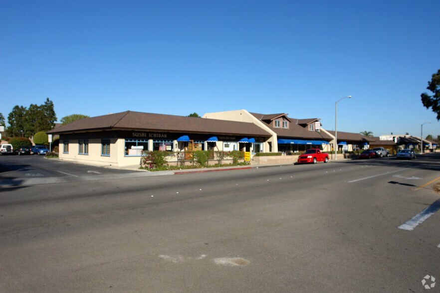 More Photos Of 257-279 E Channel Islands Blvd, Port Hueneme Freestanding For Lease