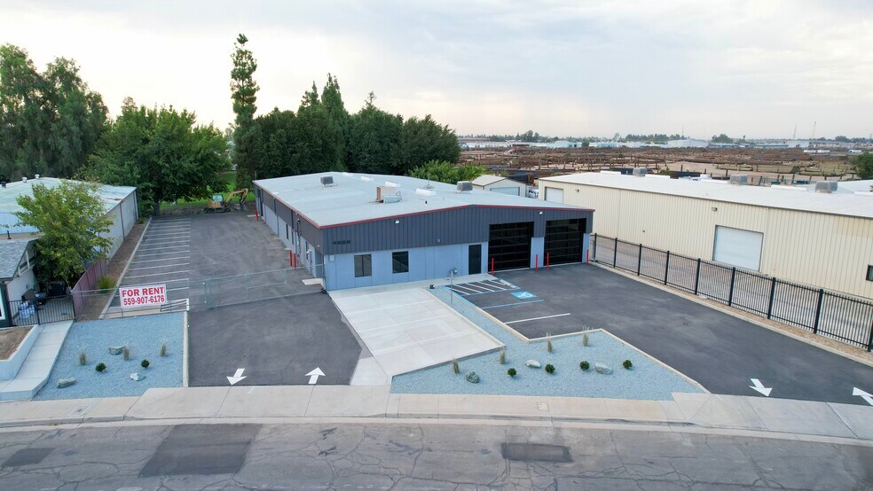 More Photos Of 4626 N Bendel Ave, Fresno Warehouse For Lease