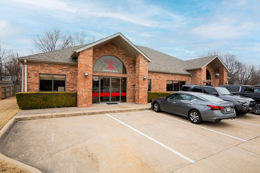 Primary Photo Of 3880 Willowood Ln, Springdale Medical For Lease