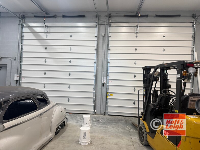 More Photos Of 3344 E Waterloo Rd, Akron Warehouse For Sale