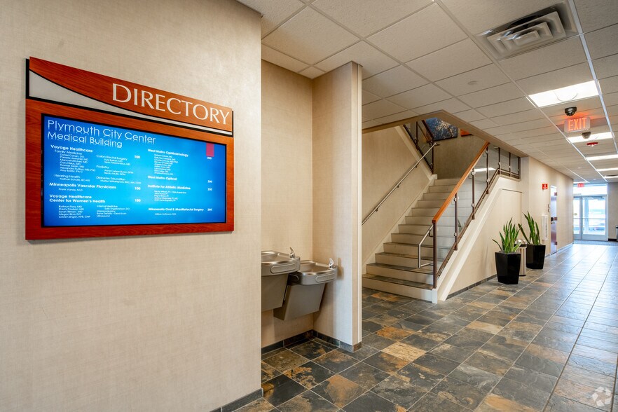 More Photos Of 15655 37th Ave N, Plymouth Medical For Lease