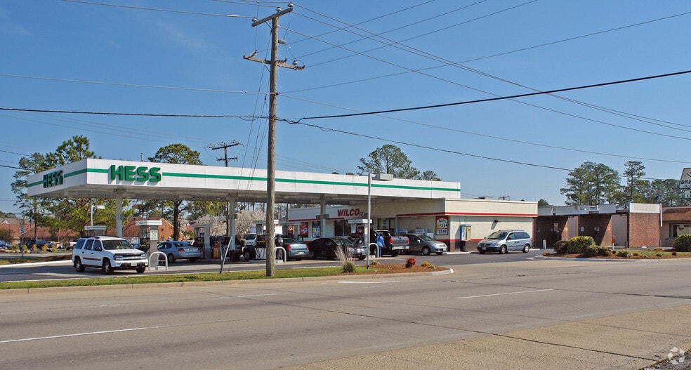 Primary Photo Of 3260 Western Branch Blvd, Chesapeake Service Station For Sale