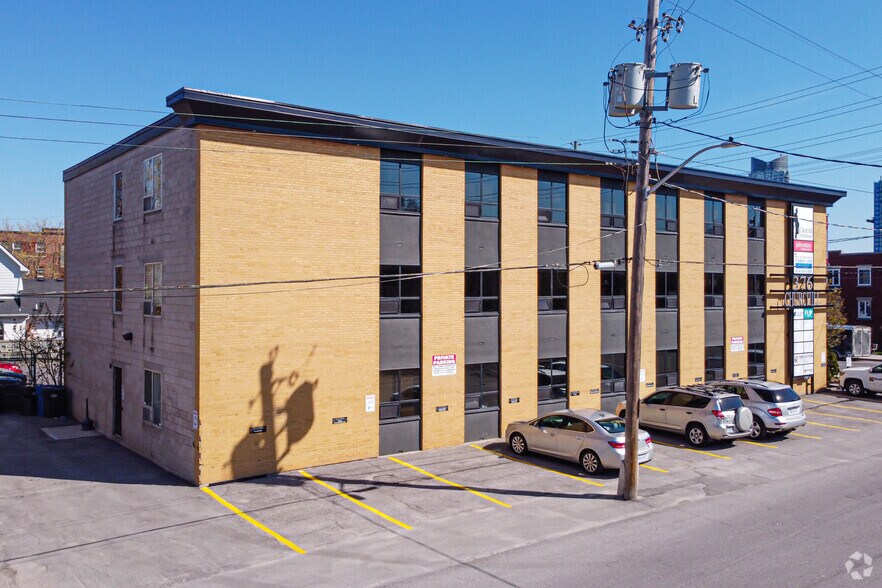 More Photos Of 376 Churchill Ave, Ottawa Office For Lease