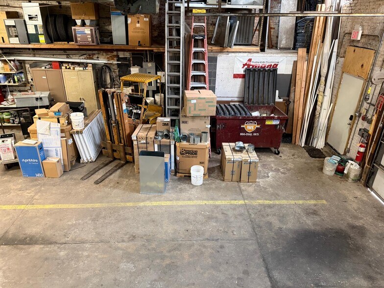 More Photos Of 65 Park Ave, Hillsdale Industrial For Sale