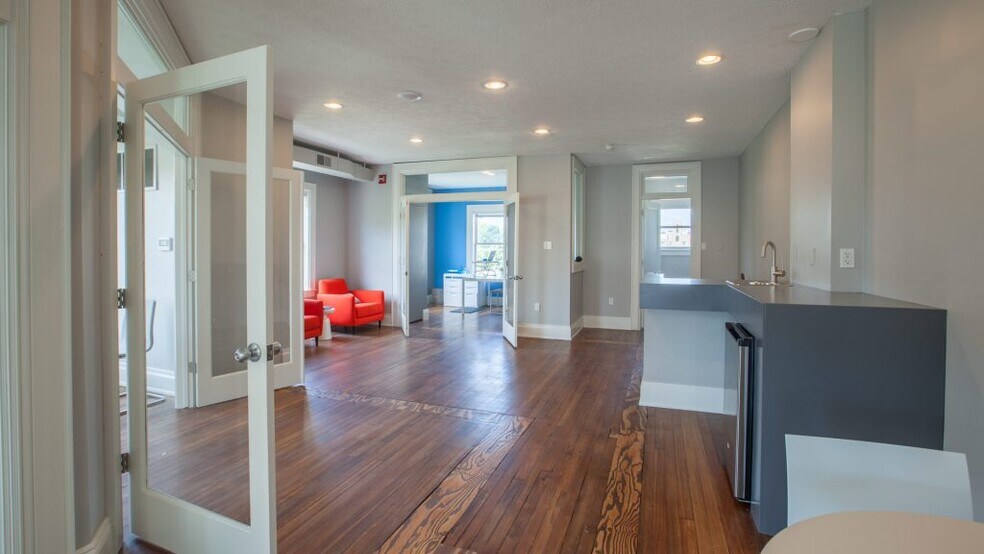 More Photos Of 380 S Main St, Akron Office For Lease