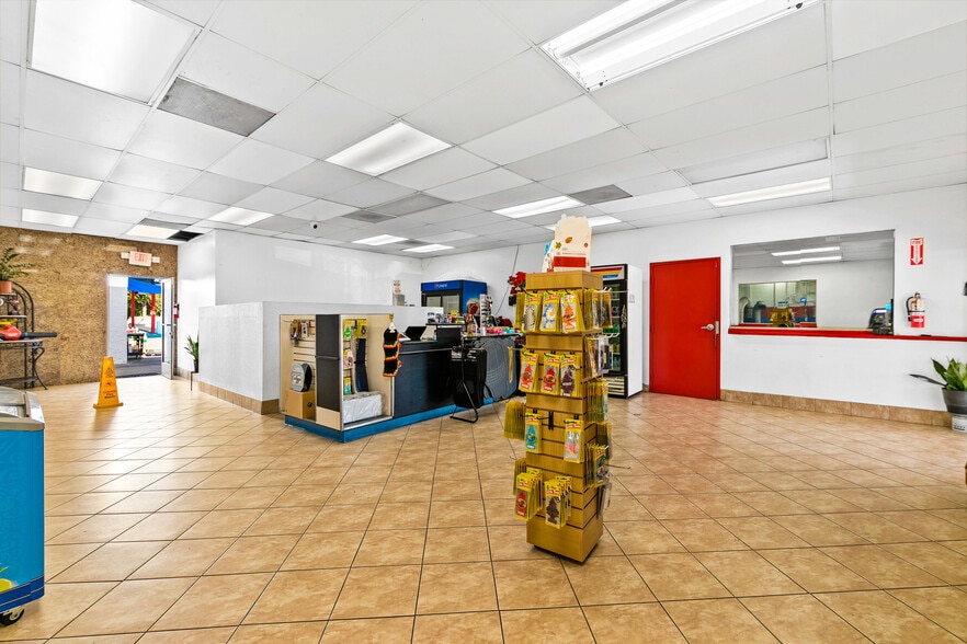 More Photos Of 5064 Holt Blvd, Montclair Carwash For Sale