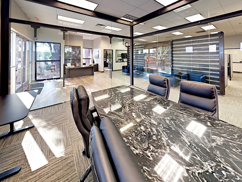 More Photos Of 1733 N Greenfield Rd, Mesa Medical For Lease