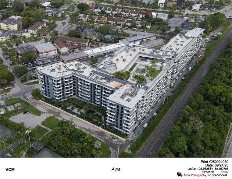 More Photos Of 17071 W Dixie Hwy, North Miami Beach Apartments For Lease
