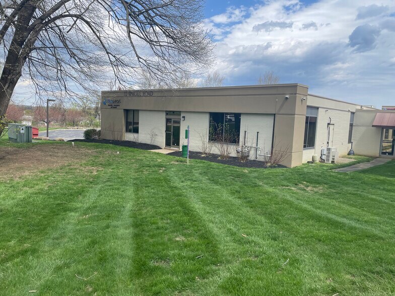 More Photos Of ,  Office For Sale