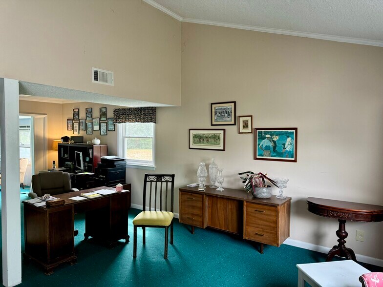 More Photos Of 3013 Church St, Myrtle Beach Office For Sale