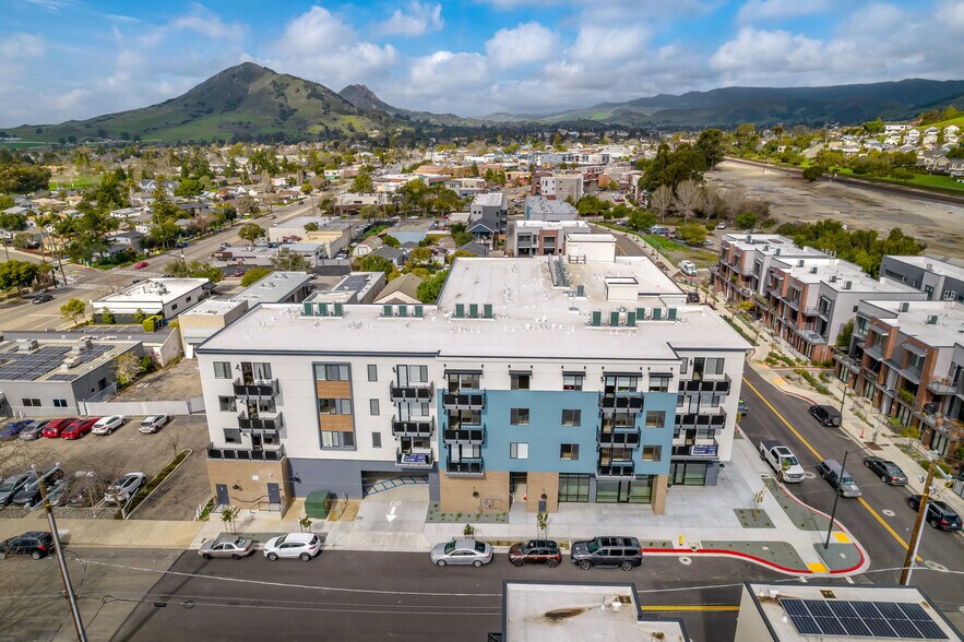 More Photos Of 2475 Victoria Avenue, San Luis Obispo Restaurant For Sale