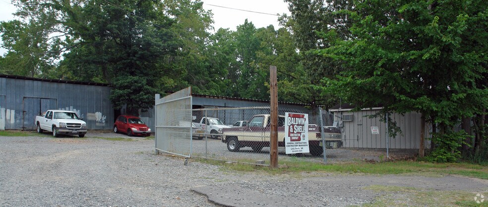 Primary Photo Of 3200 Mary St, Little Rock Service For Lease