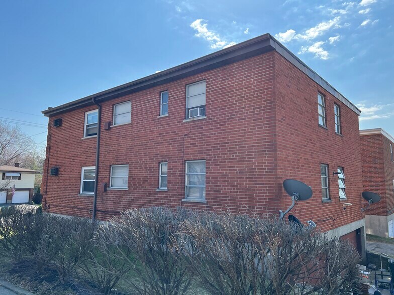 More Photos Of 3367 Parkcrest Ln, Cincinnati Apartments For Sale