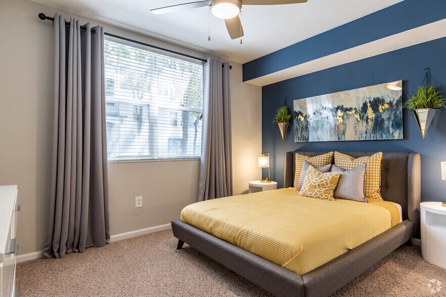 More Photos Of 3880 W Broward Blvd, Fort Lauderdale Apartments For Lease
