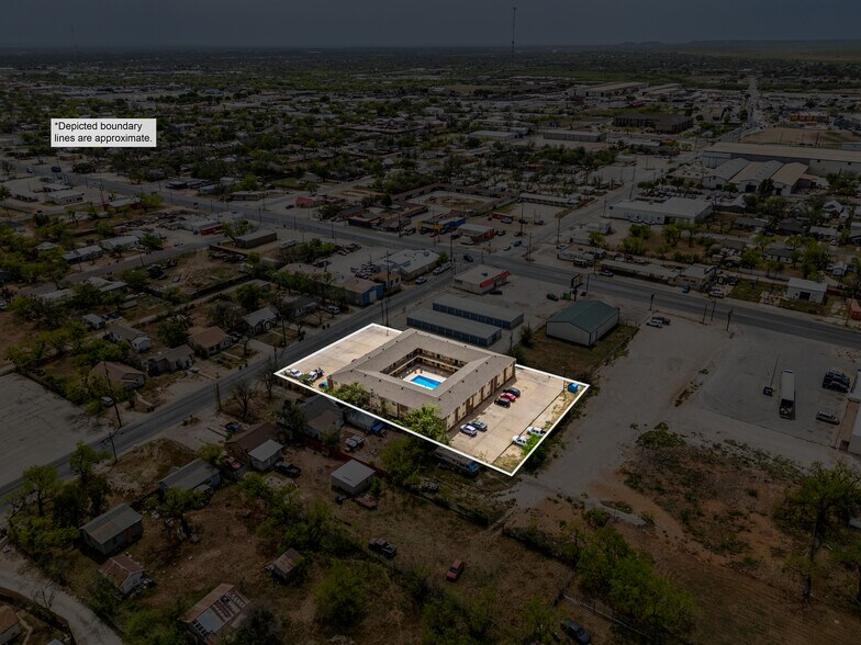 More Photos Of 12 E 29th St, San Angelo Apartments For Sale