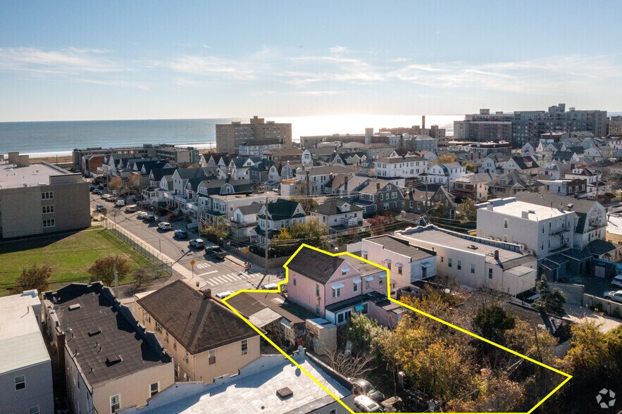 More Photos Of 11124 Rockaway Beach Blvd, Rockaway Park Apartments For Sale