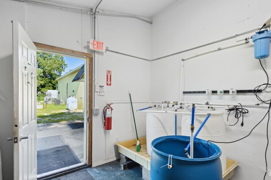 More Photos Of 1770 Columbia Ave, Battle Creek Land For Sale