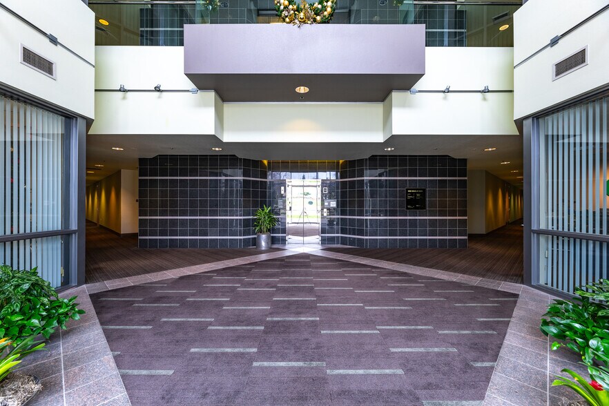 More Photos Of 2260 Douglas Blvd, Roseville Office For Sale