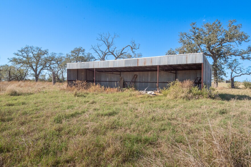 More Photos Of 1211 Leissner School Rd, Seguin Land For Sale