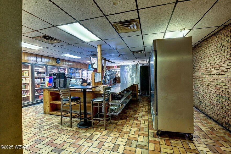 More Photos Of 505 Washington Blvd, Williamsport Restaurant For Sale
