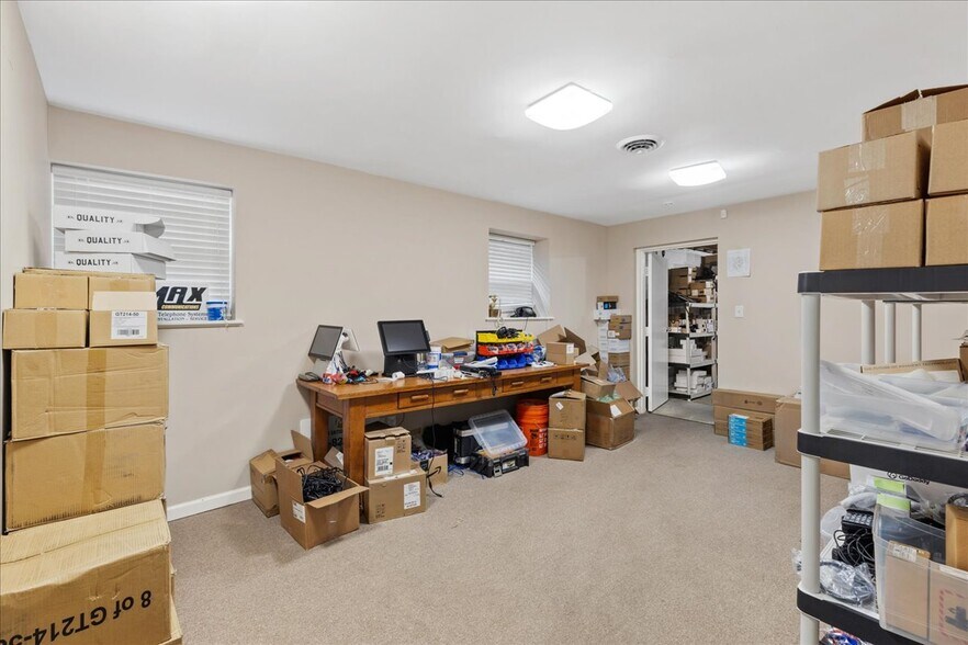 More Photos Of 411 N High St, Millville Medical For Sale