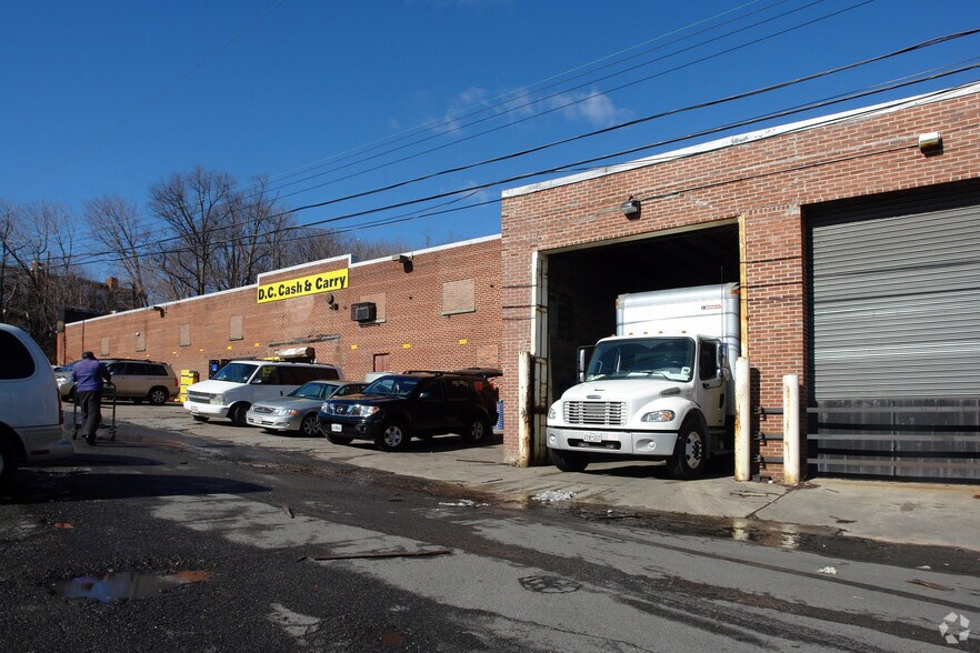More Photos Of 1110 Okie St NE, Washington Warehouse For Lease