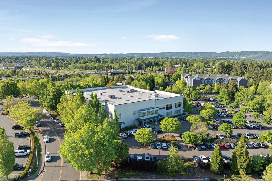 More Photos Of 1265 NW Waterhouse Ave, Beaverton Health Club For Sale