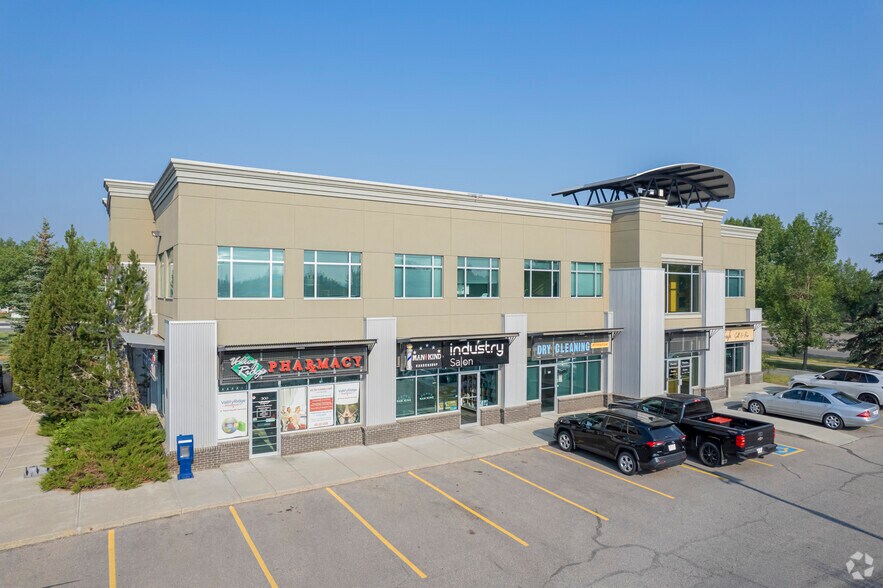 Primary Photo Of 11245 Valley Ridge Dr NW, Calgary General Retail For Lease