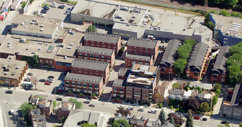 More Photos Of 41 River St, Toronto Apartments For Lease