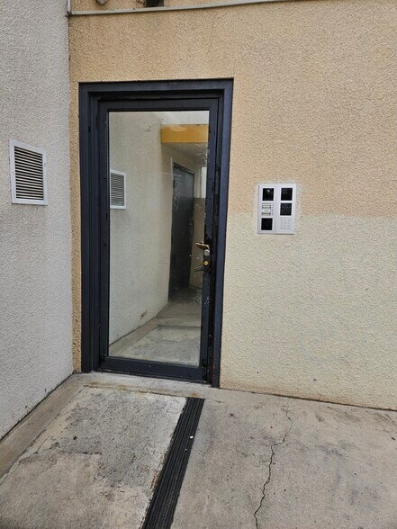 More Photos Of 466-474 W 5th St, San Bernardino Storefront Retail Office For Lease