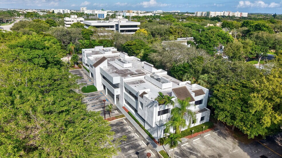 More Photos Of 1500 NW 10th Ave, Boca Raton Medical For Sale