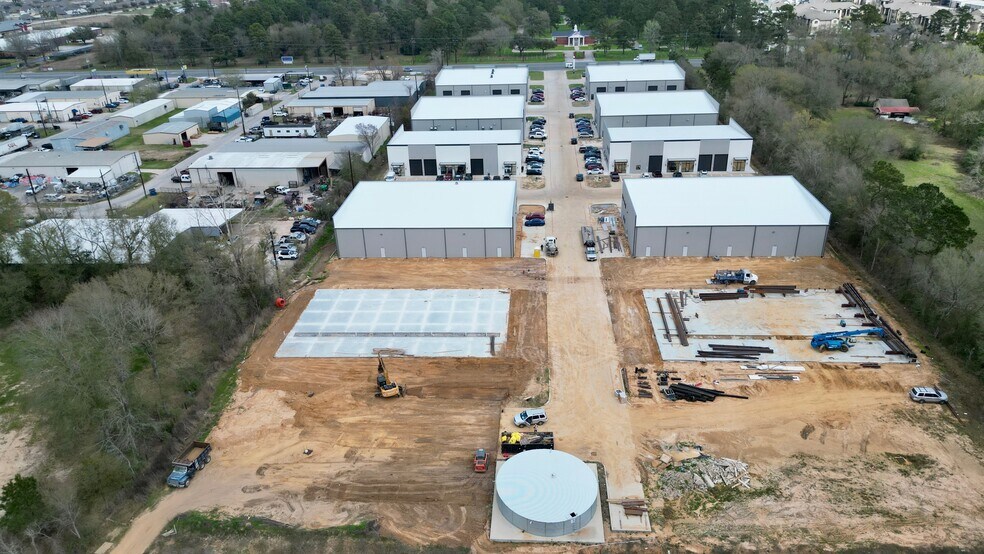 More Photos Of 9711 FM 2920 Rd, Tomball Unknown For Lease