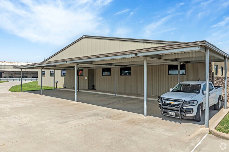 More Photos Of 2990 Holmes Rd, Houston Warehouse For Lease