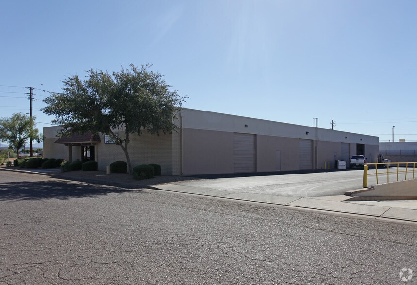 More Photos Of 5610 N 53rd Ave, Glendale Warehouse For Lease